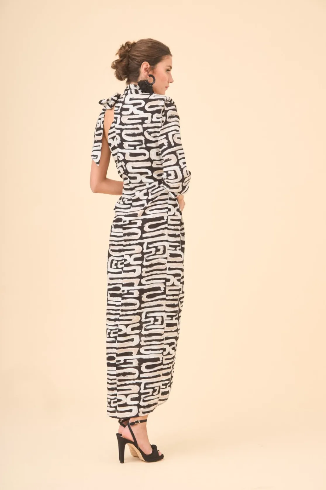 VESTIDO MINAMNEGRO*Coosy Sale